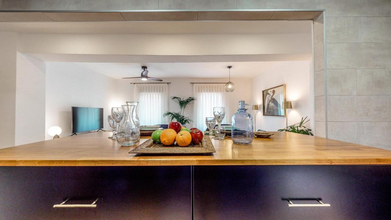 Holisplace- Lovely Apartment In Downtown Alicante Esterno foto