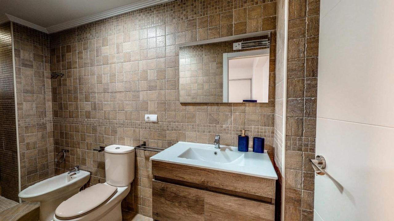 Holisplace- Lovely Apartment In Downtown Alicante Esterno foto